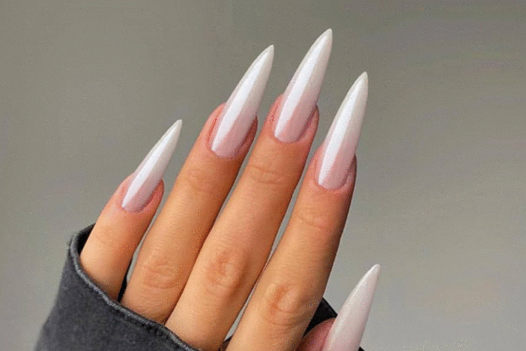 stiletto gelnägel auffällig und individuell