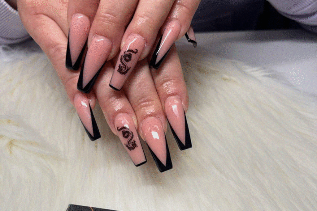 schwarze ballerina nägel spitz mystisch