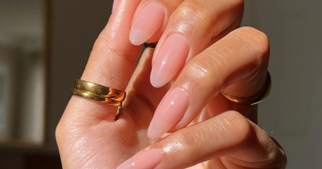 mandelform nägel elegant und modern